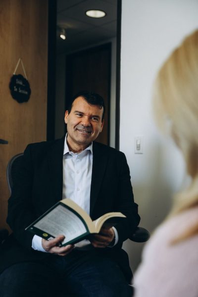 Dr Shoshana: Anxiety Psychologist Chicago Therapist Near Chicago for Anxiety and Depression