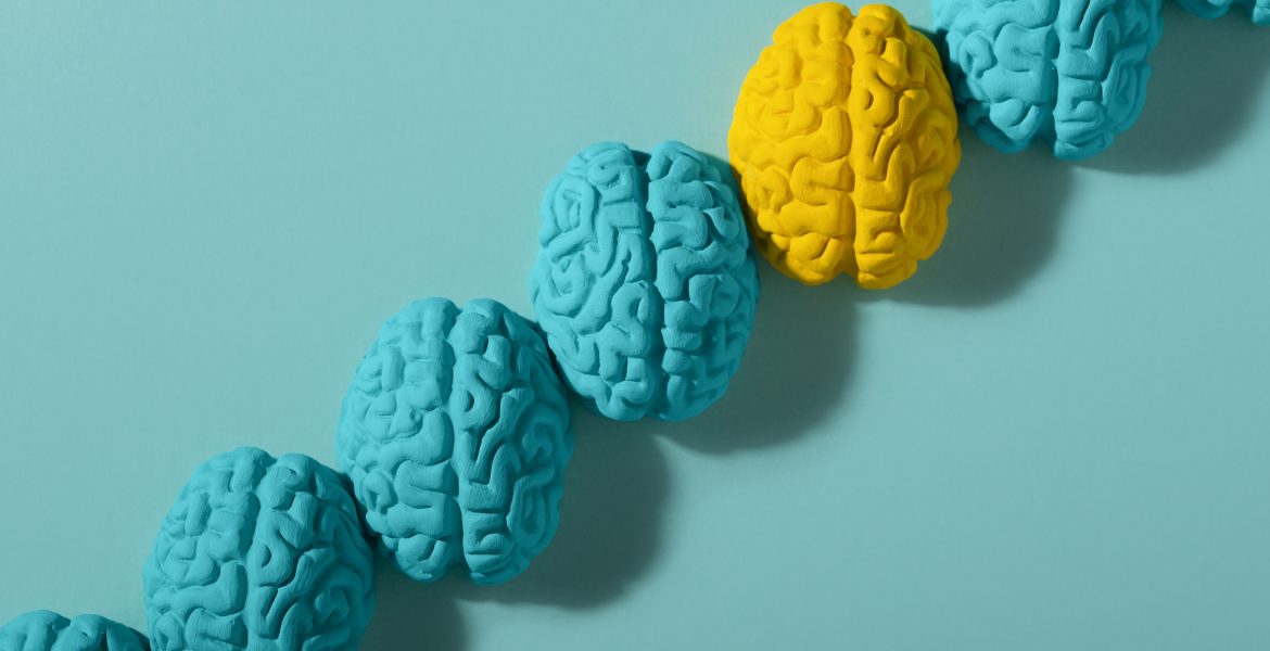 still with teal brains and yellow brain